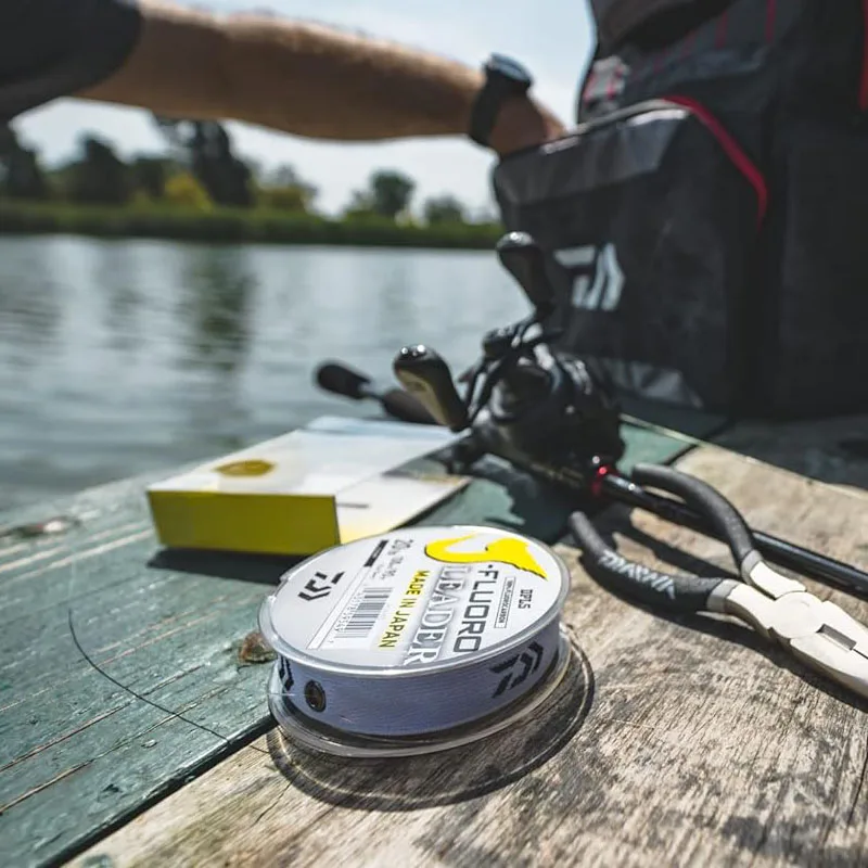 DAIWAJ-FLUORO Fluorocarbon Lea - Ice Fishing Line 评论和价格